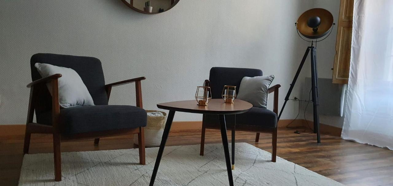 Studio Tres Spacieux Avec Cour, En Plein Coeur De Ville ! Каркасон Екстериор снимка
