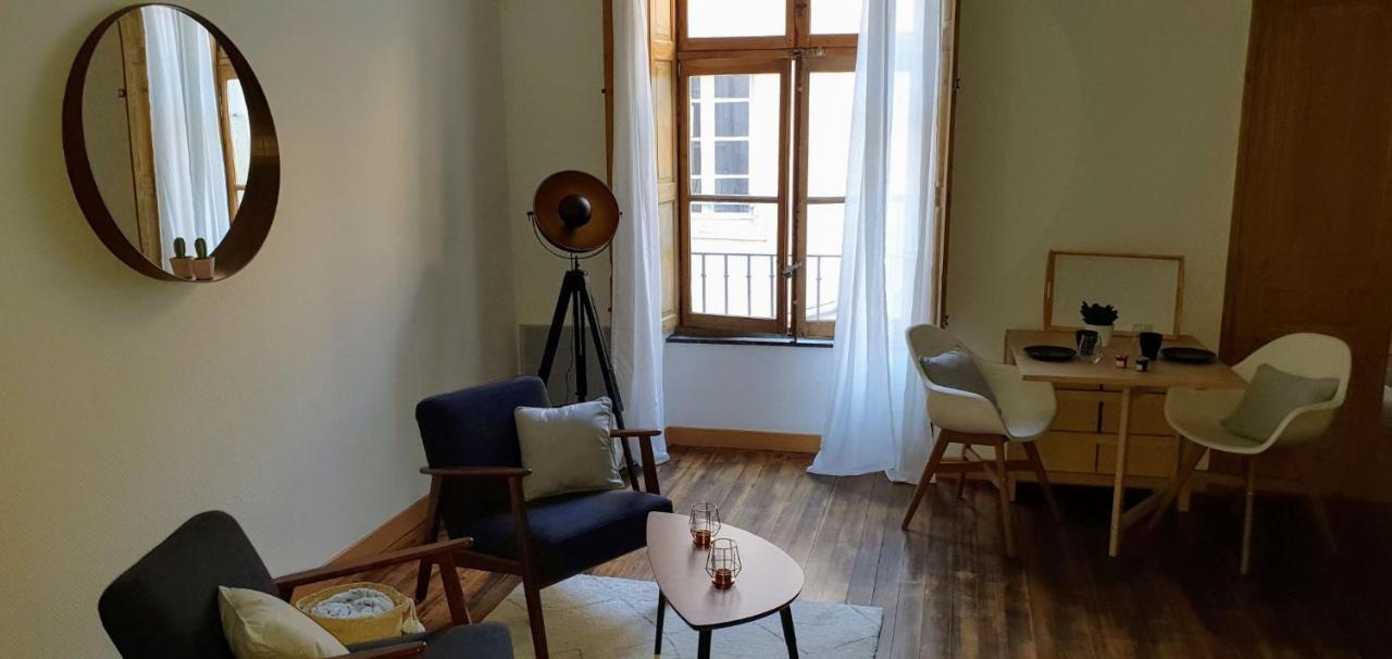 Studio Tres Spacieux Avec Cour, En Plein Coeur De Ville ! Каркасон Екстериор снимка